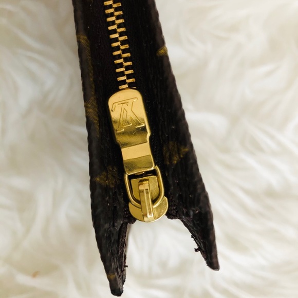 ‼️sold‼️Louis Vuitton Monogram Bucket PM Pouch - Picture 7 of 8